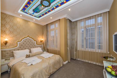 Alpek Hotel to istanbul airport transfer