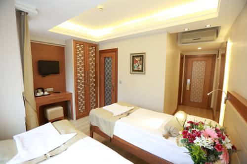 Sirkeci Park Hotel to istanbul airport transfer