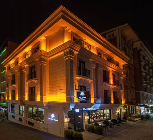 Le Petit Palace Hotel - Special Category to istanbul airport transfer