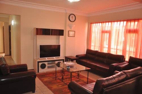 Pierre Loti House to istanbul airport transfer