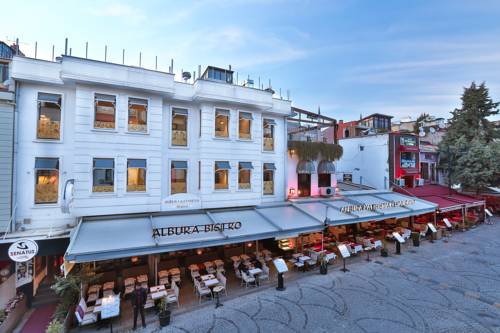 Senatus Hotel - Special Class to istanbul airport transfer