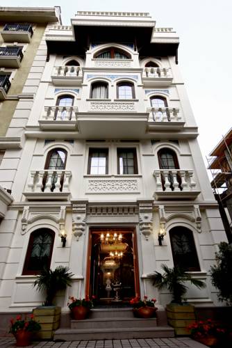 Hotel Niles Istanbul to istanbul airport transfer