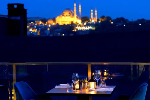 Walton Hotels Galata to istanbul airport transfer