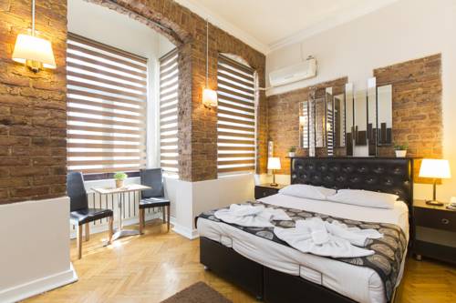 Taksim Aygunes Suite to istanbul airport transfer