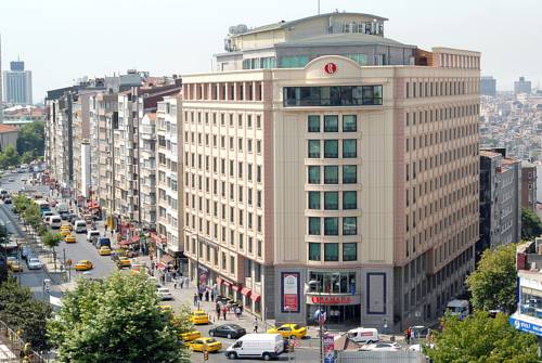 Ramada Plaza By Wyndham Istanbul City Center to istanbul airport transfer