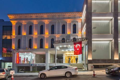 Interstellar Hotel Merter to istanbul airport transfer