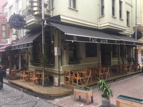 The Hub Hostel to istanbul airport transfer