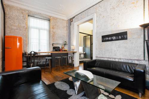 4rooms galata to istanbul airport transfer