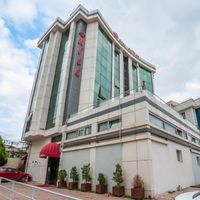 216 Hill Suites to istanbul airport transfer