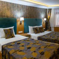Hotel Devman to istanbul airport transfer