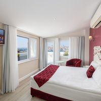 Hotel Dream Bosphorus to istanbul airport transfer