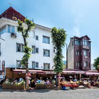 Rose Bouquets Hotel to istanbul airport transfer