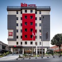ibis Istanbul West to istanbul airport transfer