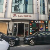 Lal Hotel to istanbul airport transfer