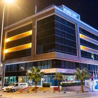 Ramada Encore Istanbul Kartal to istanbul airport transfer